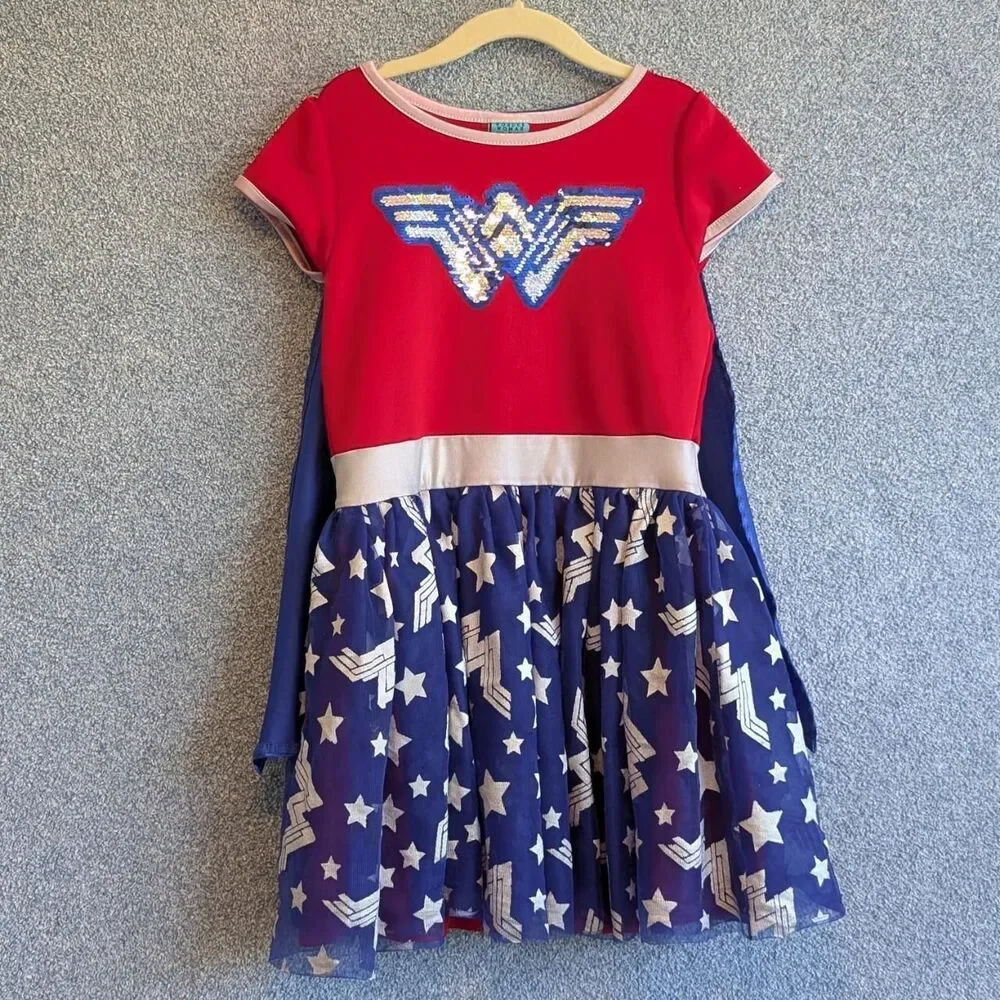 Wonder Woman Girls Size S 6 6X Sequin Tutu Cape Costume Dress